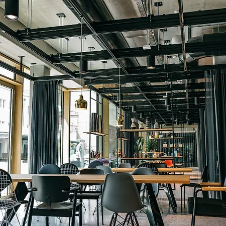 Aletto Potsdamer Platz Otel 3*